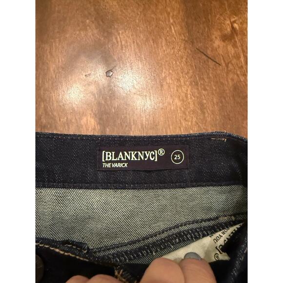 Blank NYC Women's Dark Wash The Varick Kick Flare Crop Denim Jean Size 25 - Picture 3 of 13
